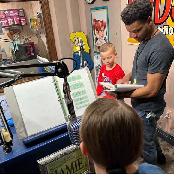 Meet your Posher, Brandy - Picture 14 of 16